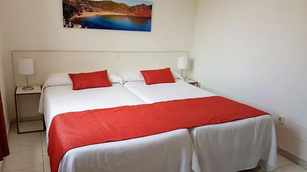 Apartaments California Cala'N Blanes  0*, Cala'N Blanes (Menorca) Spanje