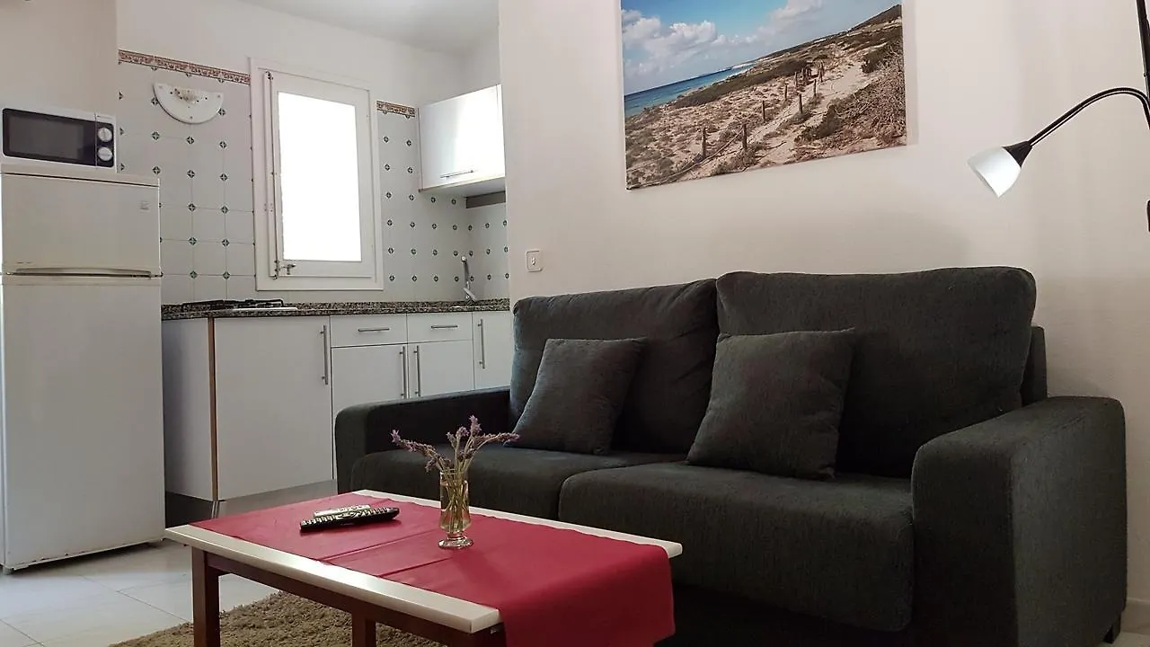Apartaments California Cala'N Blanes  0*, Cala'N Blanes (Menorca) Spanje
