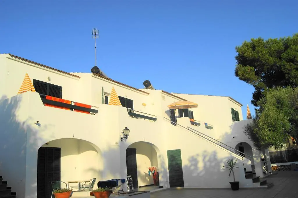 Apartaments California Cala'N Blanes  0*, Cala'N Blanes (Menorca)